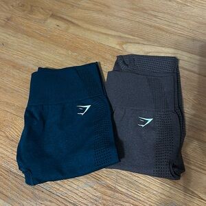 2 Pairs Gymshark Leggings Size Large